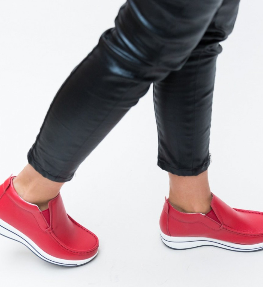 Καθημερινά παπούτσια Tirja Κόκκινα