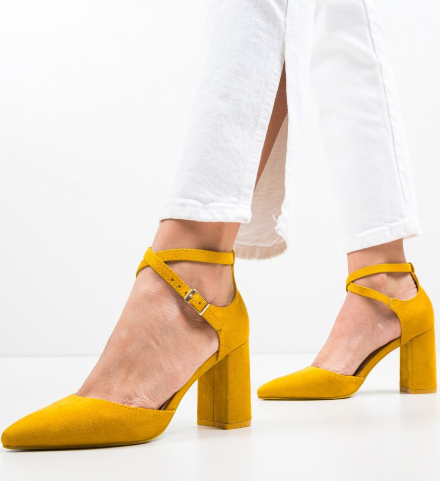 Παπούτσια Toimed Κίτρινα