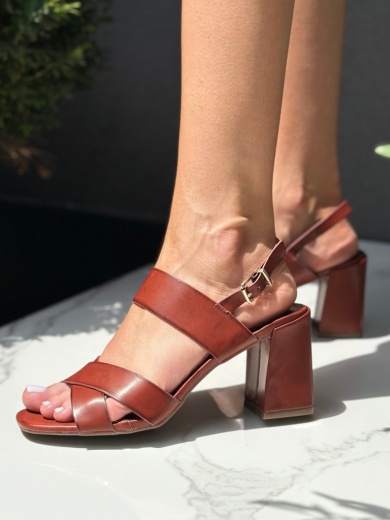 Σανδάλια Berry Καφέ