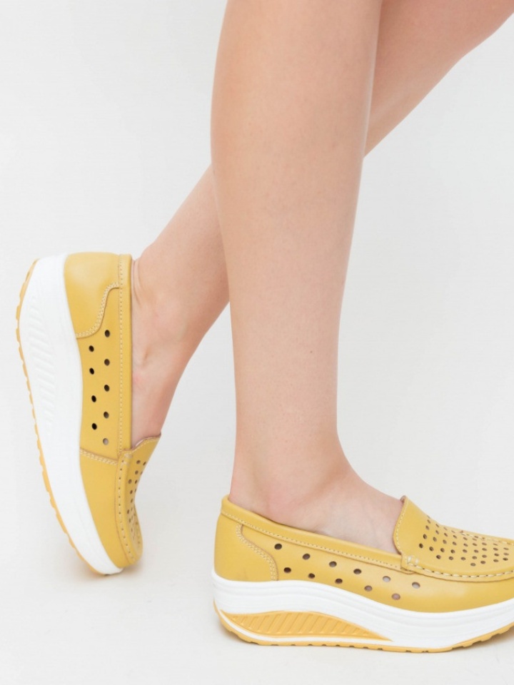 Scarpe casual Gialle Buga - Img 6