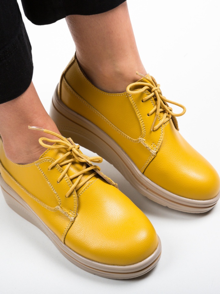 Scarpe casual Gialle Lionata - Img 4