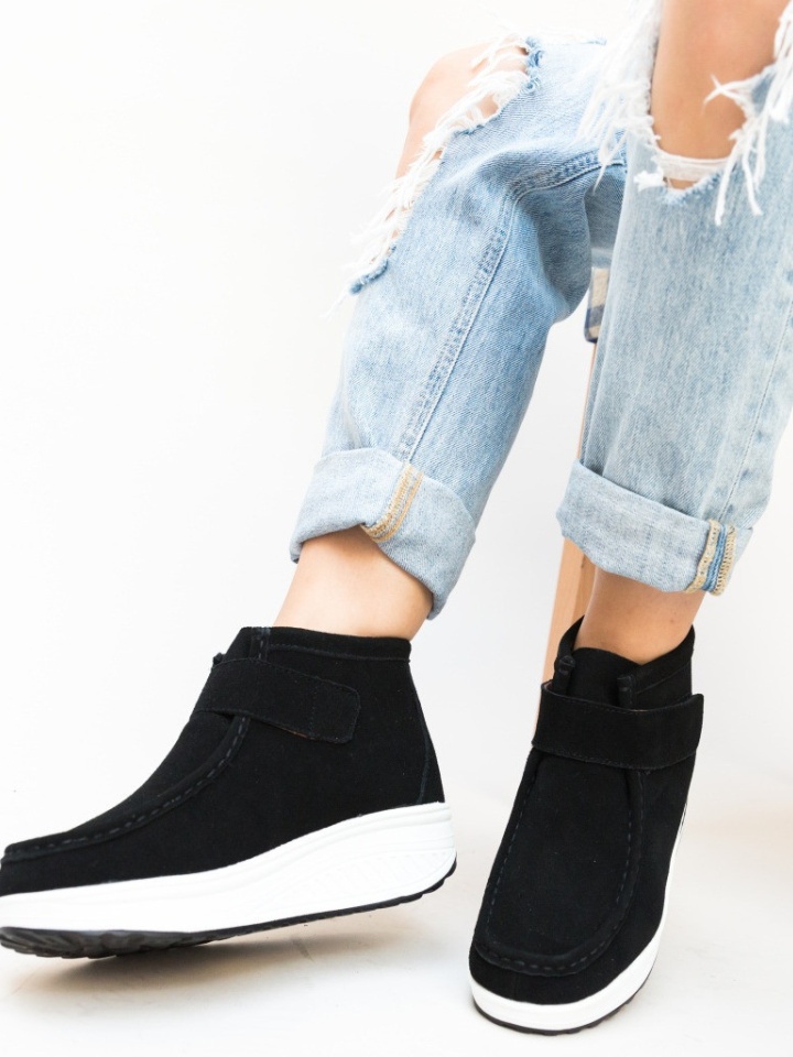 Scarpe casual Nere Misha - Img 1