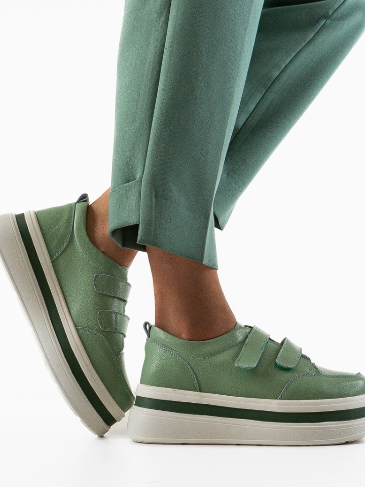 Scarpe casual Verde Akoste - Img 1