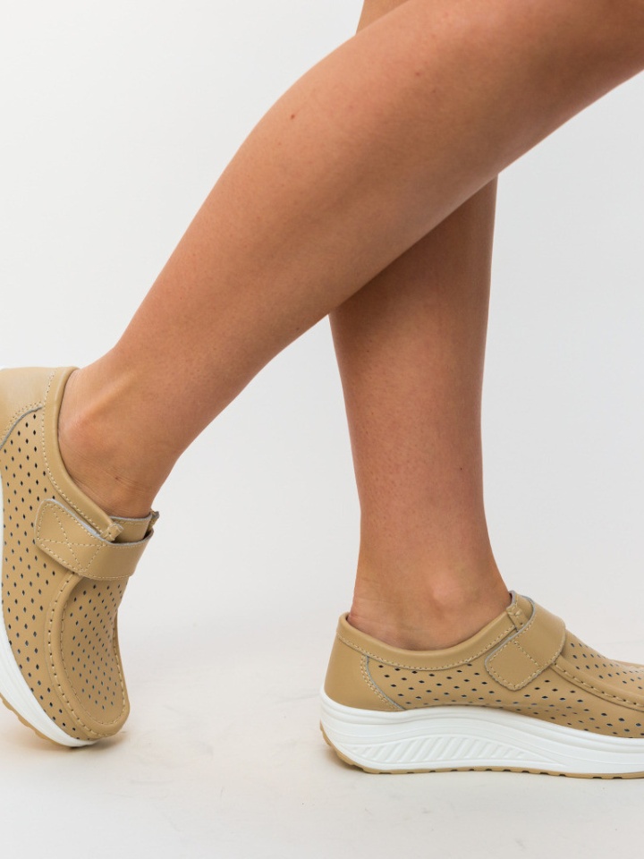 Scarpe casual Beige Bozta - Img 8