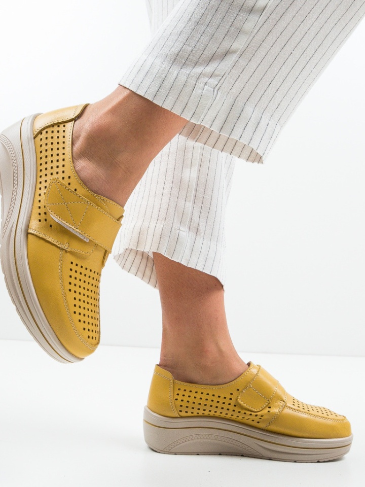Scarpe casual Gialle Rezolito - Img 3