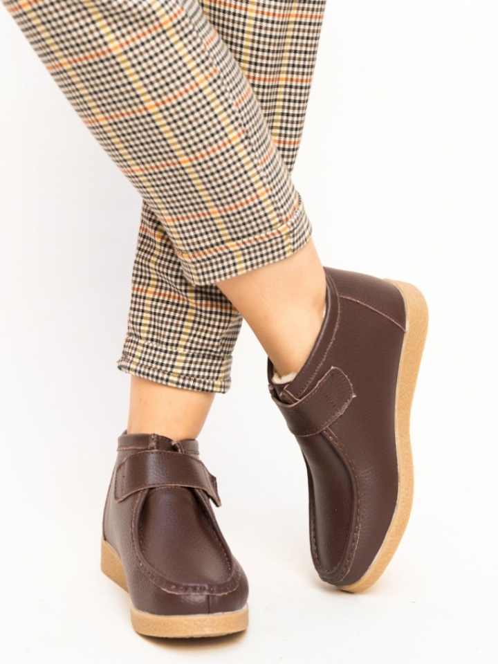 Scarpe casual Marroni Debir - Img 3