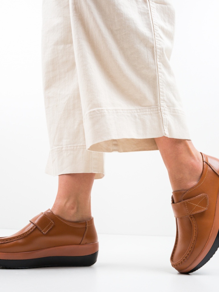 Scarpe casual Marroni Groma - Img 2