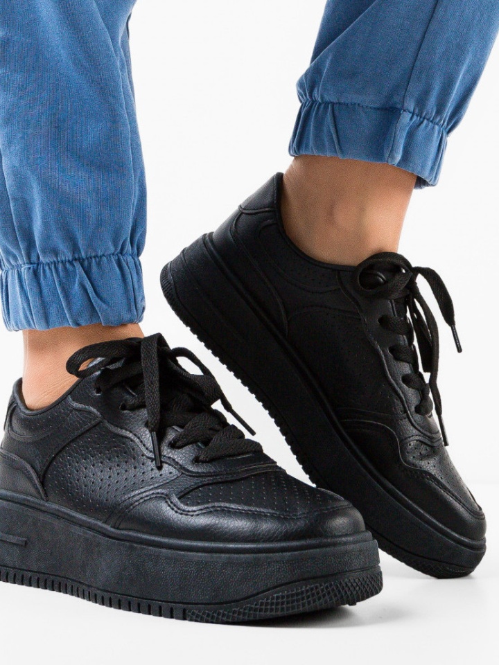 Scarpe sportive Nere Adil - Img 1
