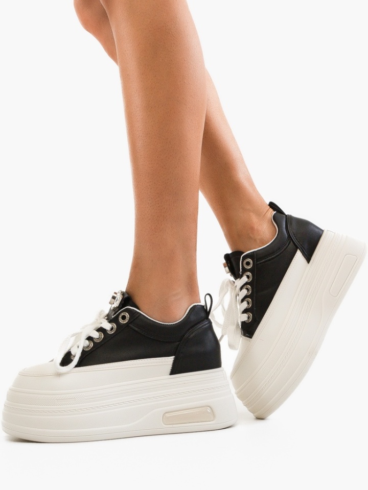 Scarpe sportive Nere Nyxa - Img 1