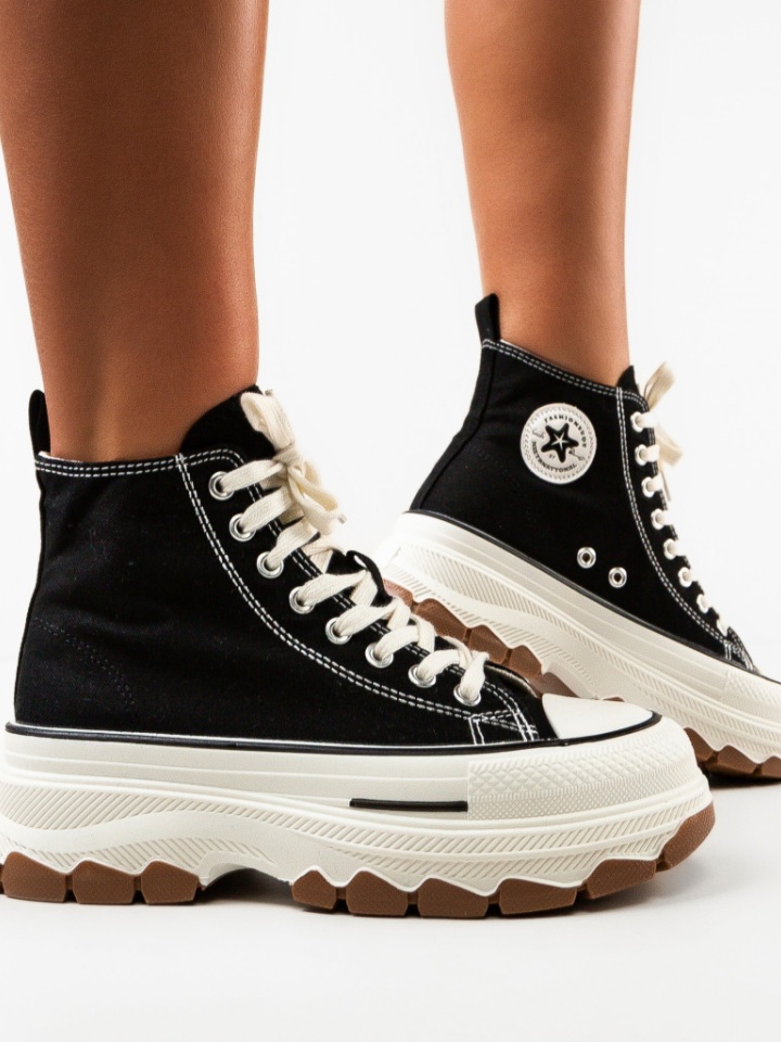 Scarpe sportive Nere Puss - Img 1