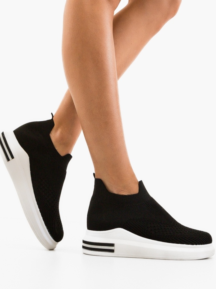 Scarpe sportive Nere Tyvbar - Img 1