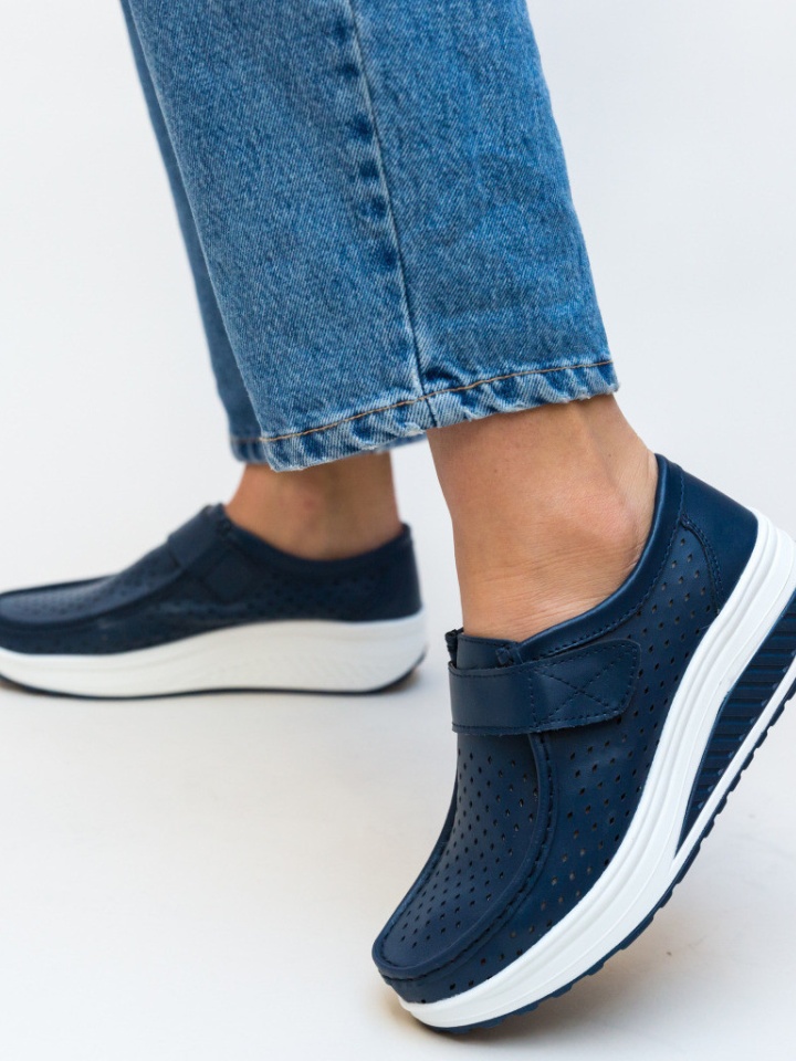 Scarpe casual Blu navy Bozta - Img 7