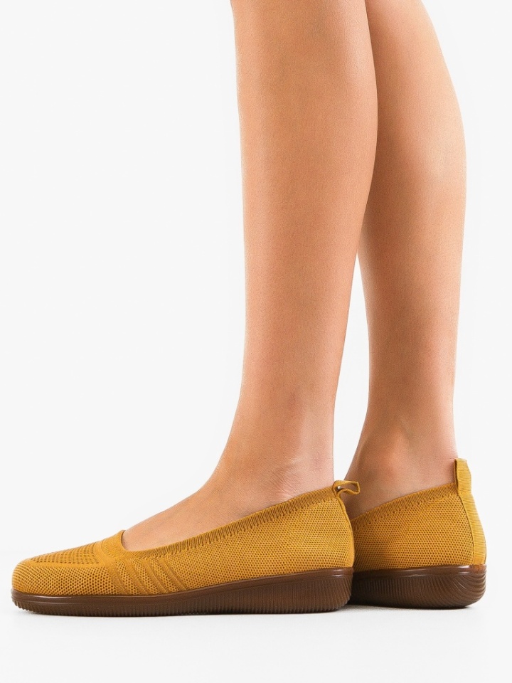 Scarpe casual Gialle Shandiin - Img 2