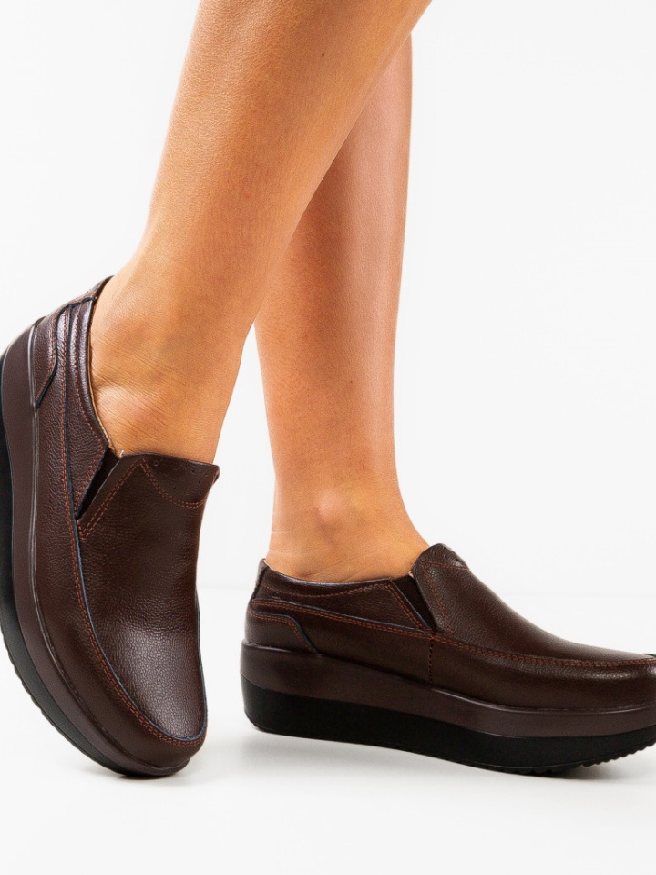 Scarpe casual Marroni Freeman - Img 1