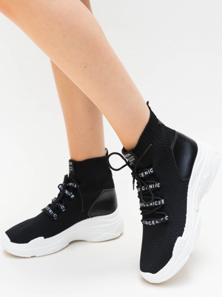 Scarpe sportive Nere Faby - Img 3