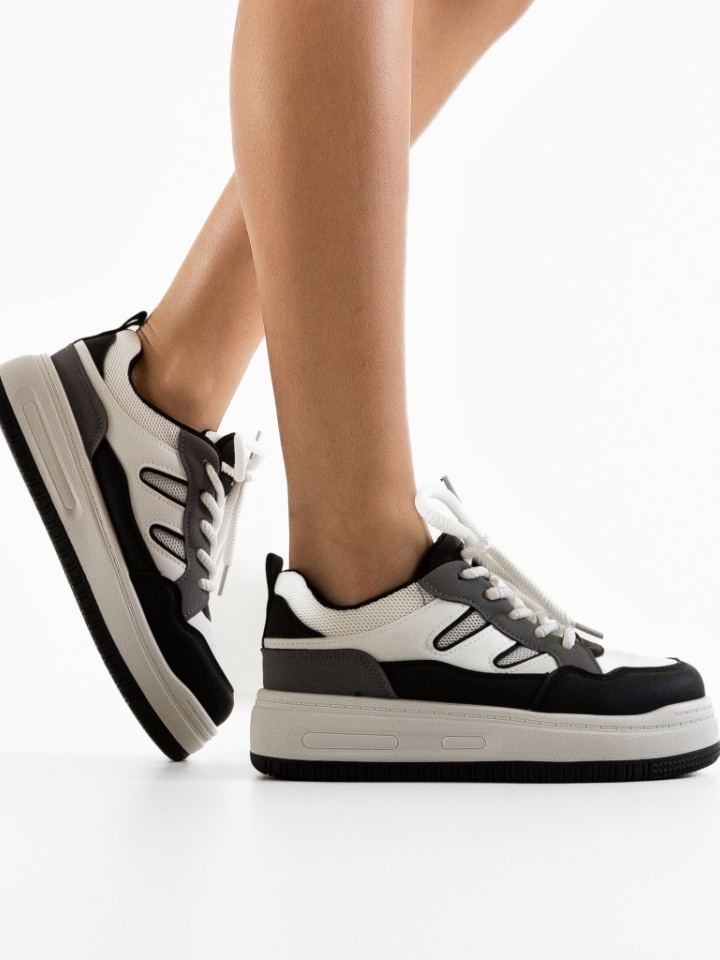 Scarpe sportive Nere Goffe - Img 1