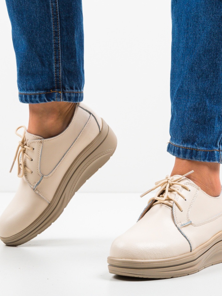 Scarpe casual Beige Lionata - Img 4