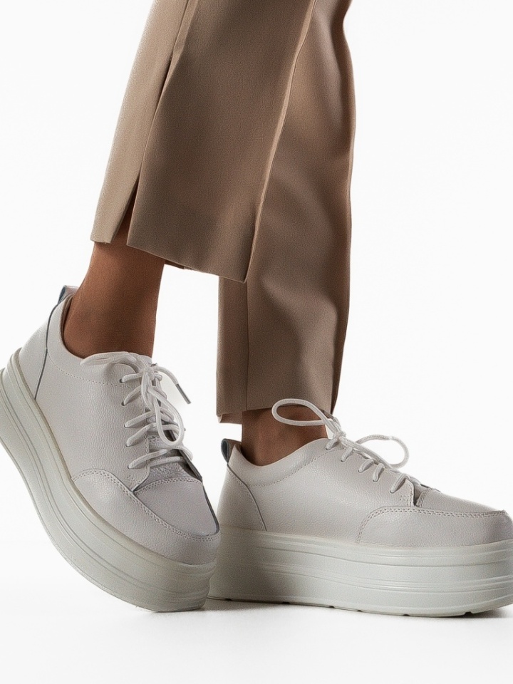 Scarpe casual Bianche Varlas - Img 1