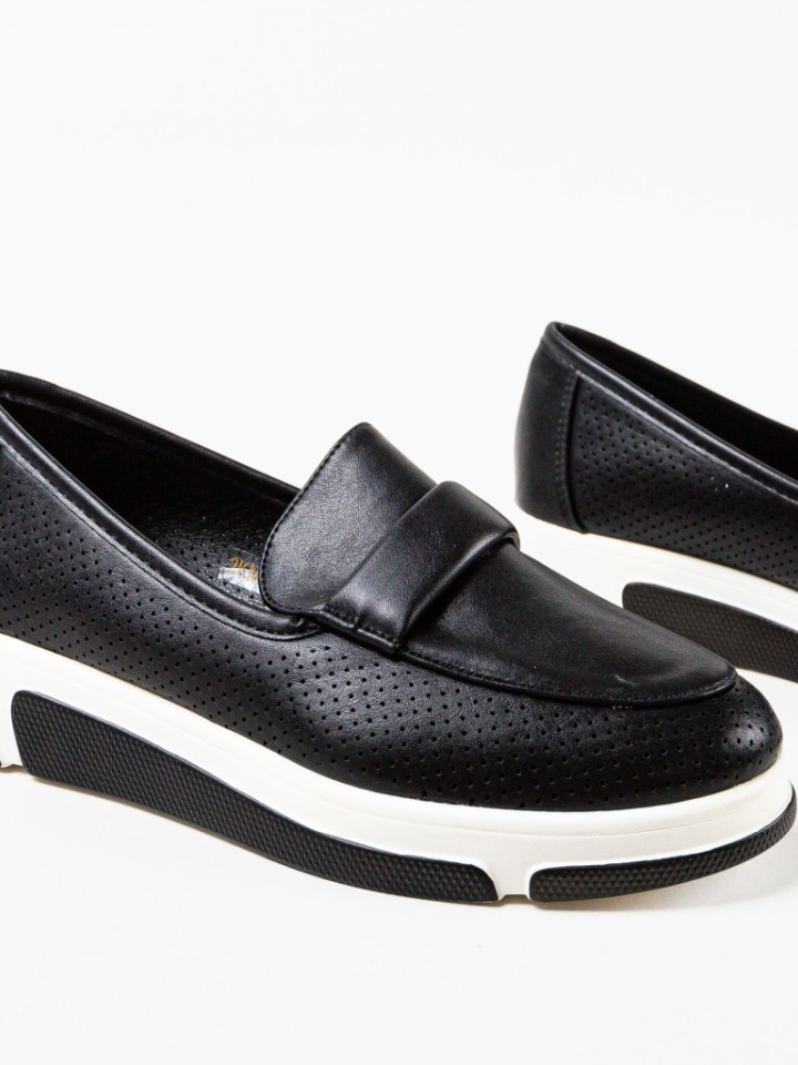 Scarpe casual Nere Gerta - Img 14