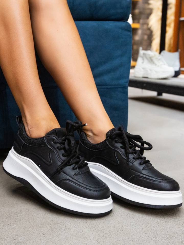 Scarpe sportive Nere Taylor - Img 1