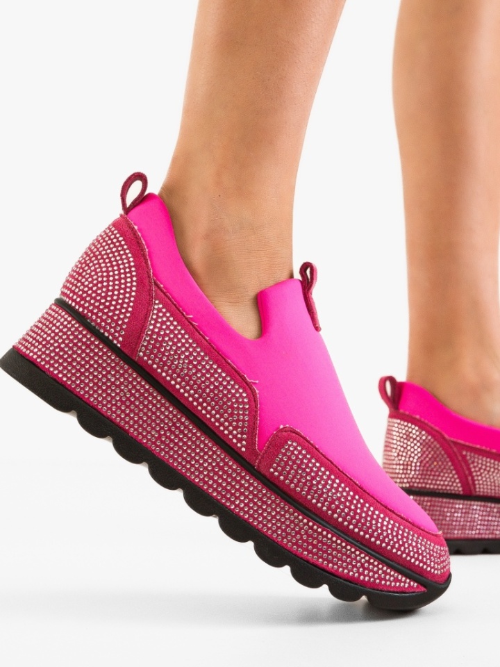 Scarpe sportive Rosa Kesara - Img 1
