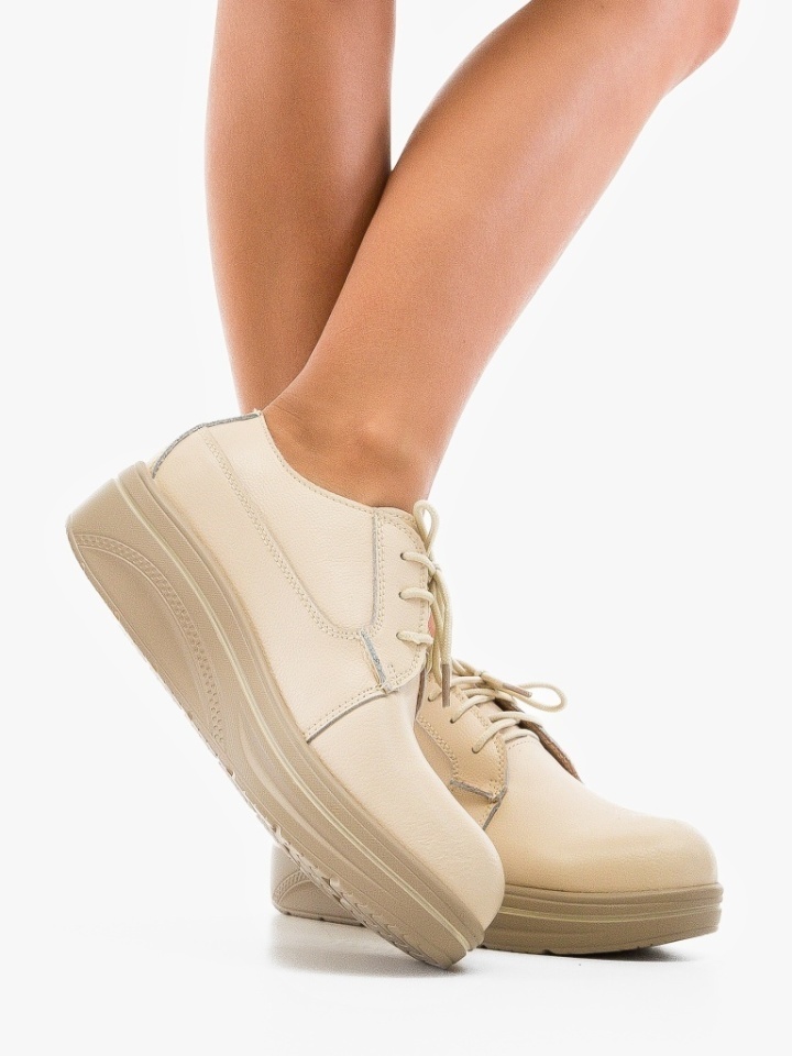 Scarpe casual Beige Lionata - Img 3
