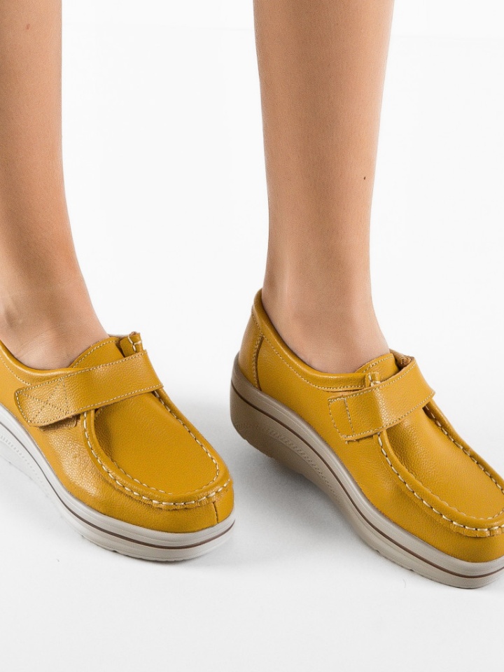 Scarpe casual Gialle Liandrin - Img 2