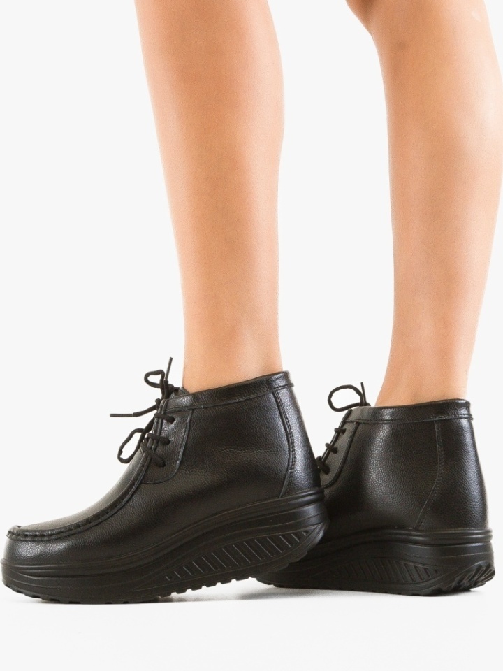 Scarpe casual Nere Vinto