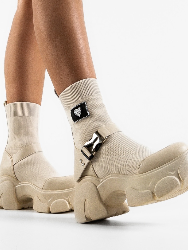 Scarpe sportive Beige Tradale - Img 3