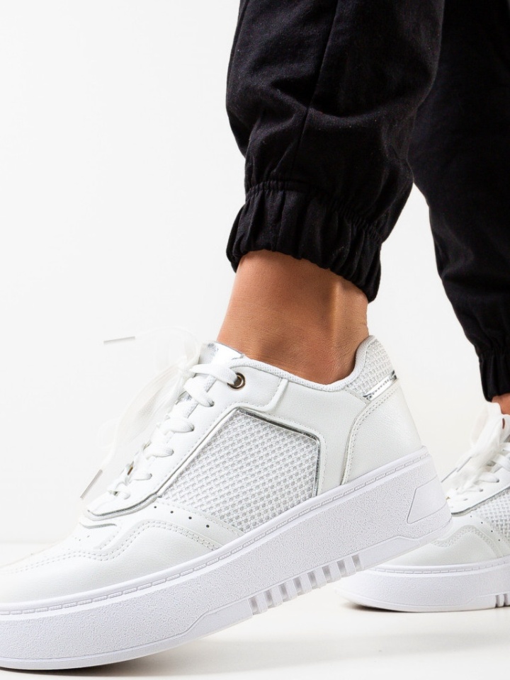 Scarpe sportive Bianche Ostar - Img 1