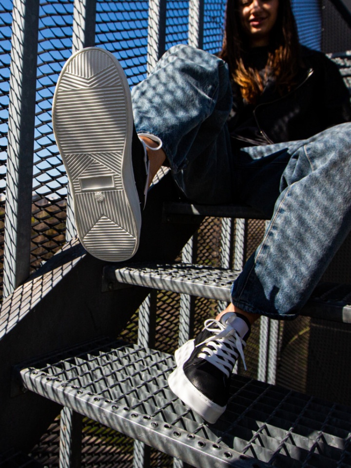 Scarpe sportive Nere Zlatka - Img 1