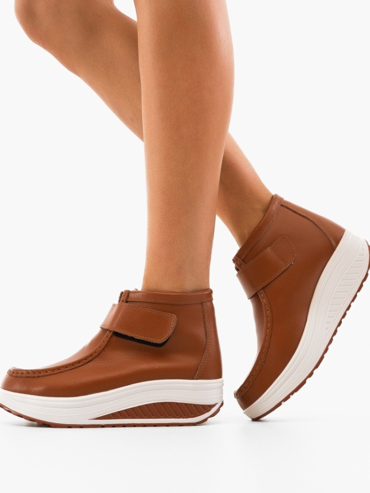 Scarpe casual Beige Misha 2 - Img 3