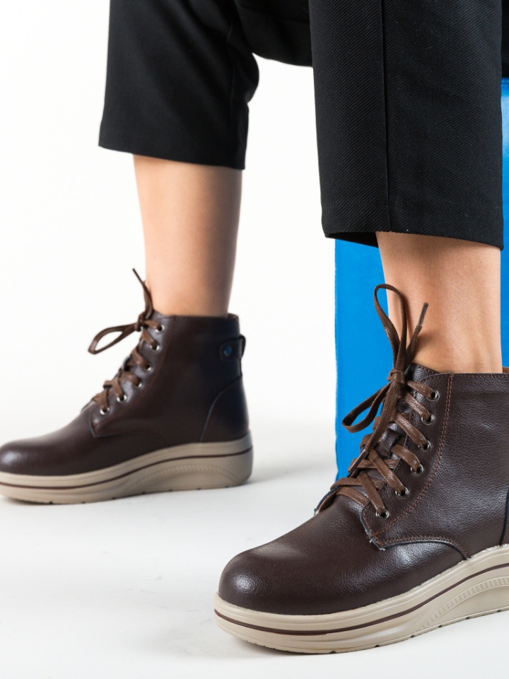 Scarpe casual Marroni Lakiob - Img 2