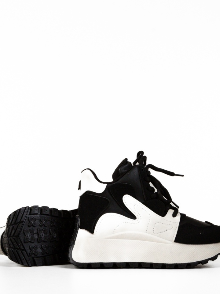 Scarpe sportive Nere Lakobe - Img 2