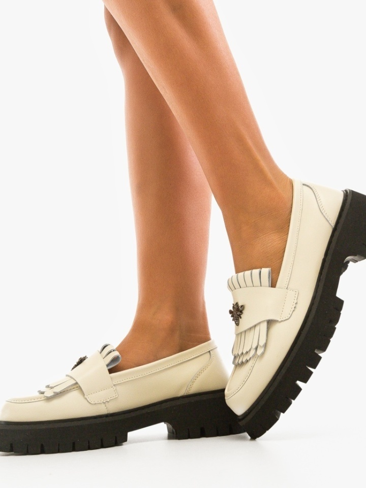 Scarpe casual Beige Tirra - Img 3