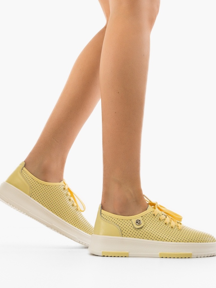 Scarpe casual Gialle Ygrysha - Img 2