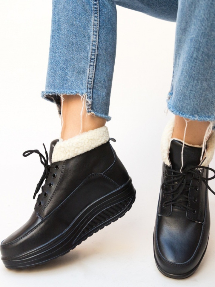 Scarpe casual Nere blind - Img 1