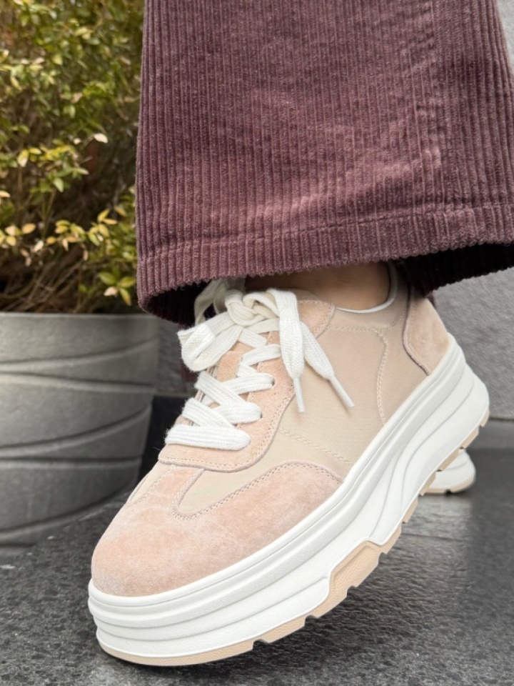 Scarpe sportive Beige Dynal