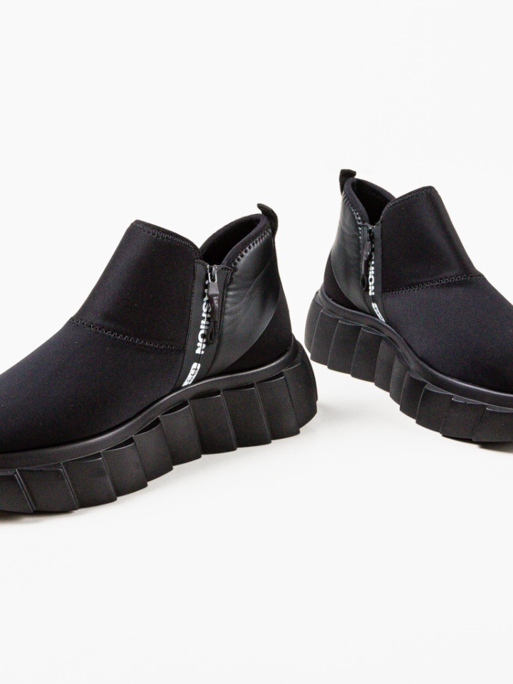 Scarpe sportive Nere Teresa - Img 14