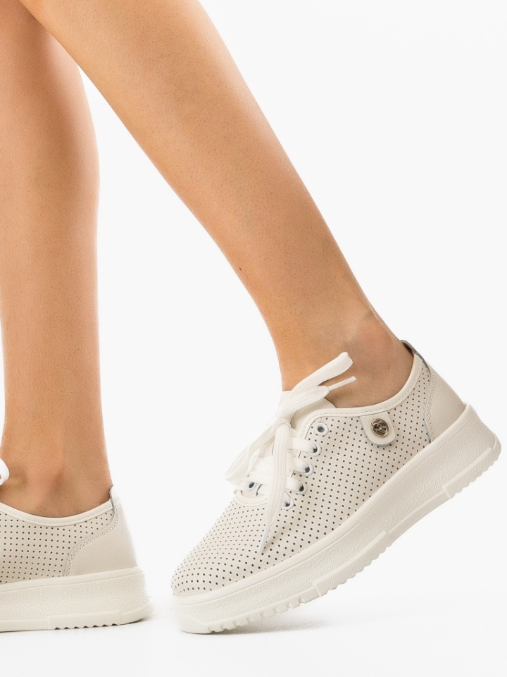 Scarpe casual Bianche Ygrysha - Img 1