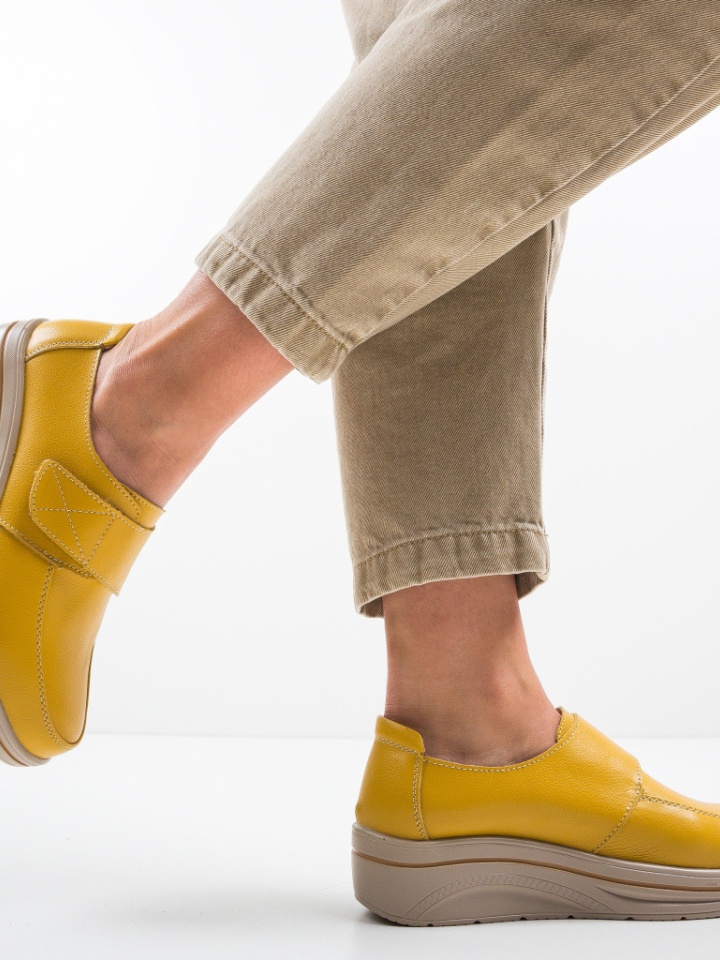 Scarpe casual Gialle Hausberg - Img 2