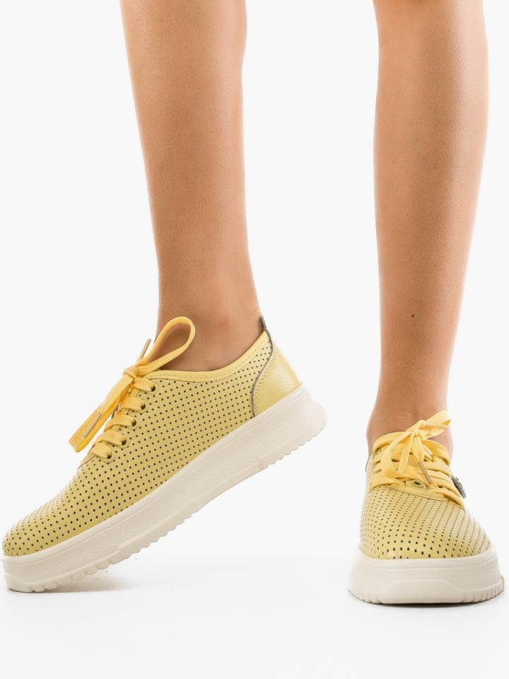 Scarpe casual Gialle Ygrysha - Img 3