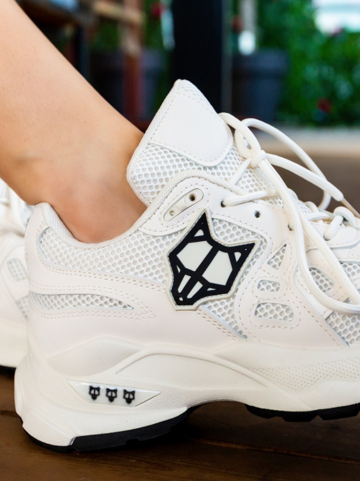 Scarpe sportive Beige Vlup - Img 4