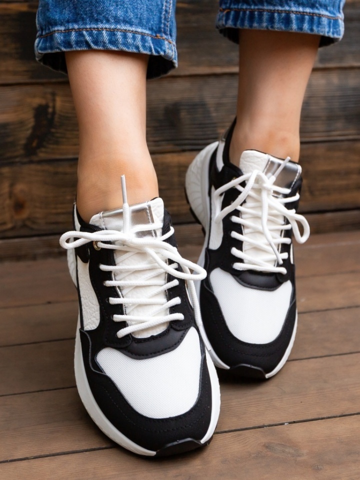 Scarpe sportive Nere Alina