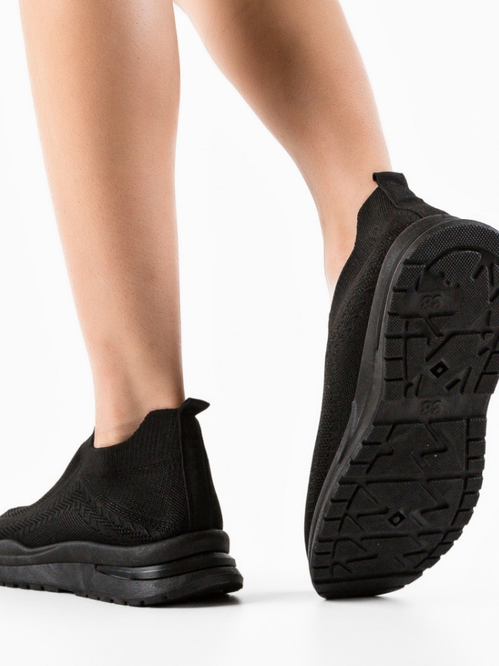 Scarpe sportive Nere Coven