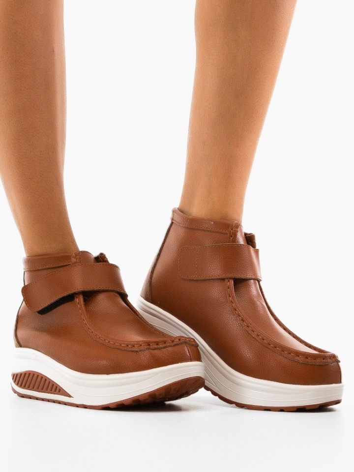 Scarpe casual Beige Misha 2 - Img 1