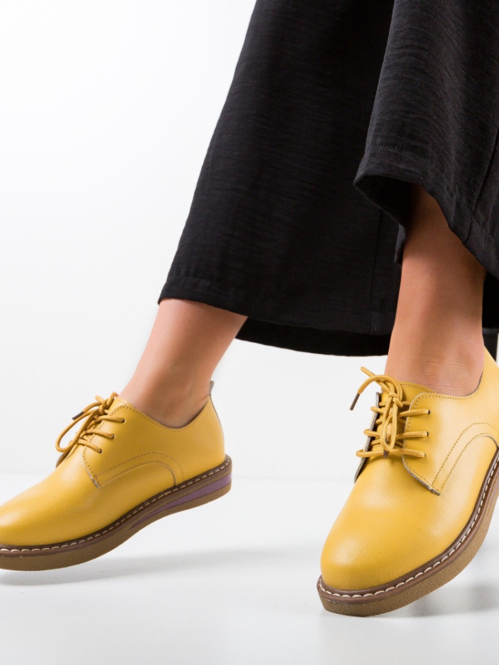 Scarpe casual Gialle Doria - Img 2