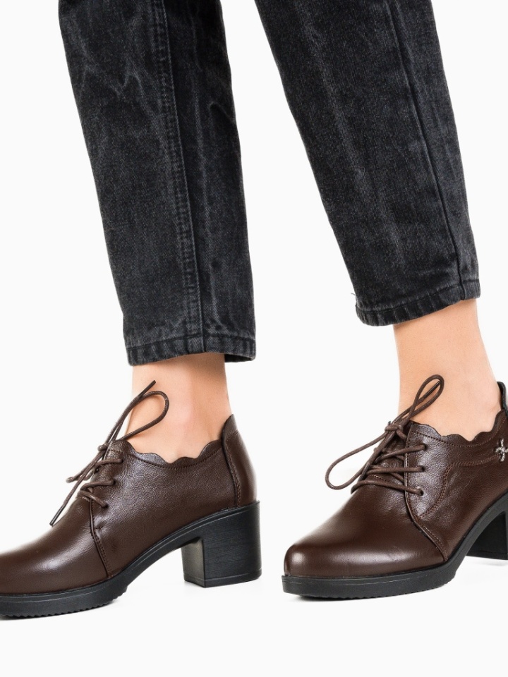 Scarpe casual Marroni Tyborc - Img 12