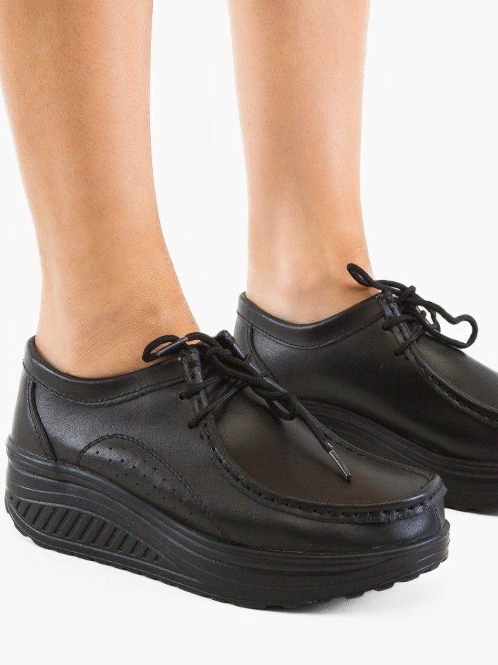 Scarpe casual Nere Roly
