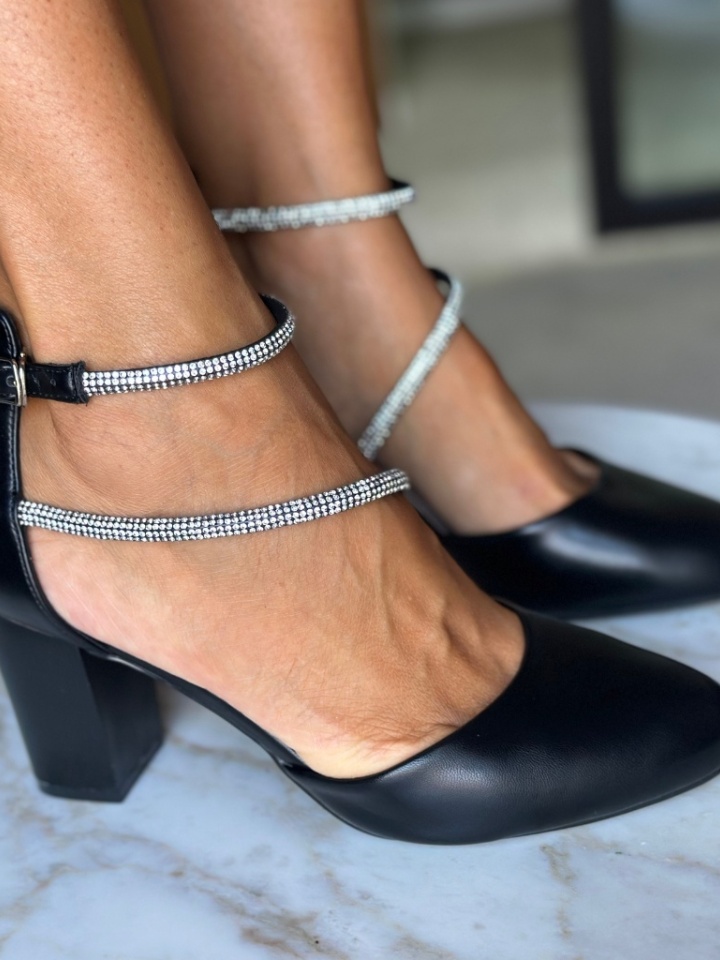 Scarpe da donna Nere Lyzya - Img 1